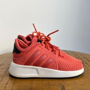 Baby Adidas Sneakers in Coral Size 6